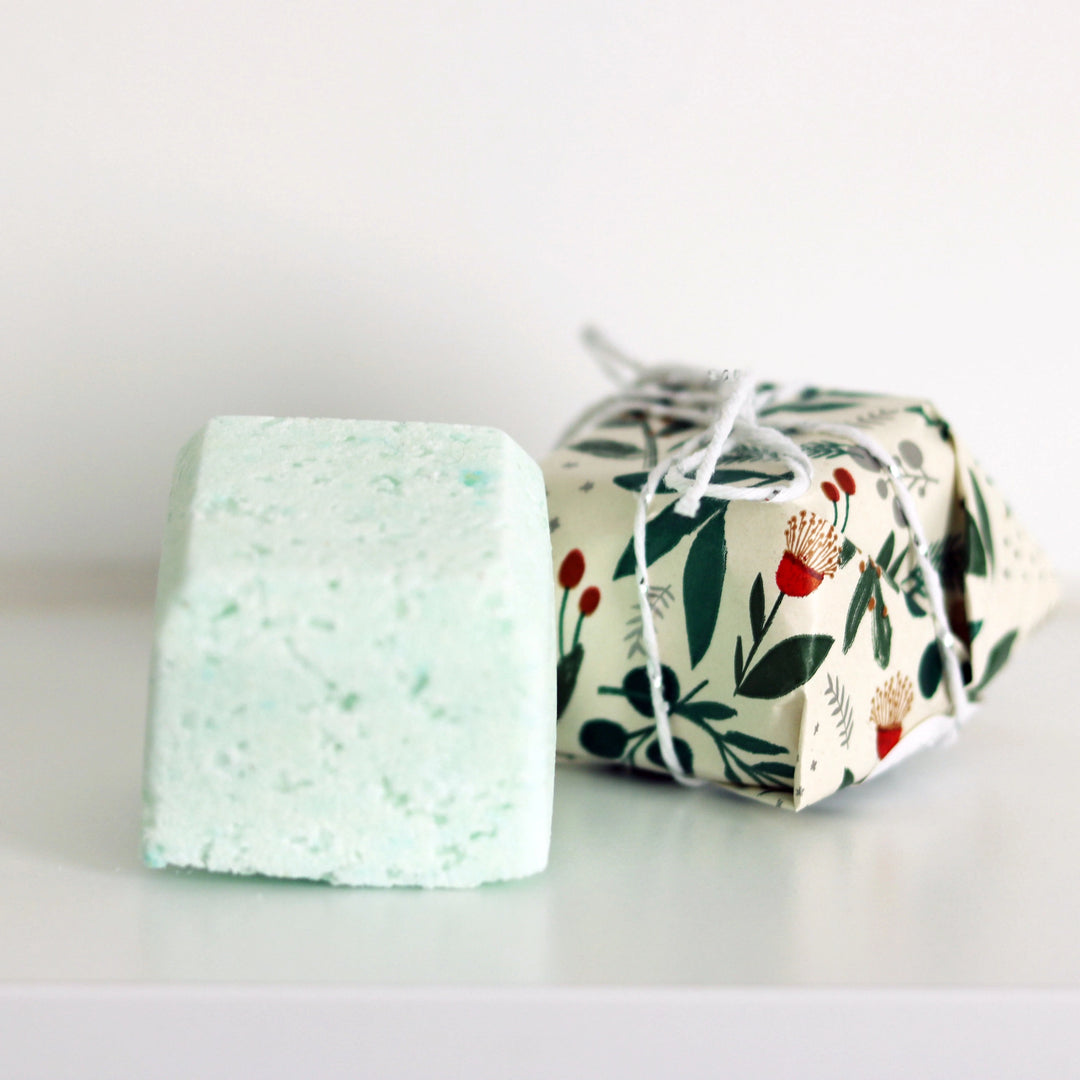 Lemon Myrtle & Niaouli Bathbomb