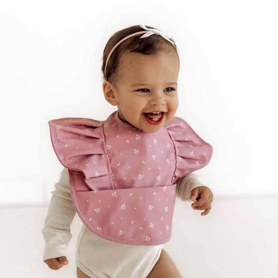 Snuggle Hunny Waterproof Frill Snuggle Bib - Pink Fleur