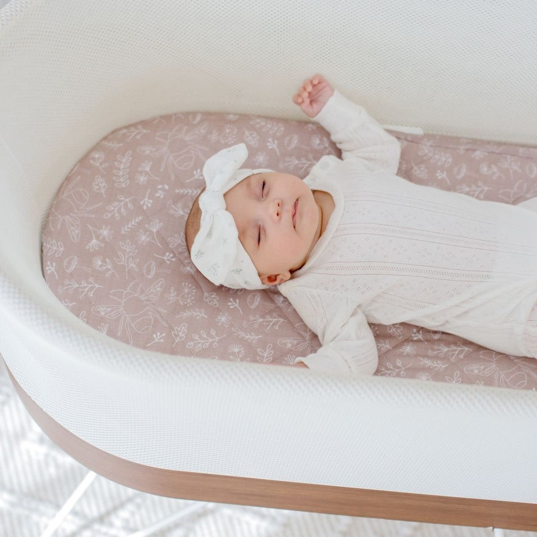 Bambella Waterproof Moses Bassinet Sheet | Bee Kind