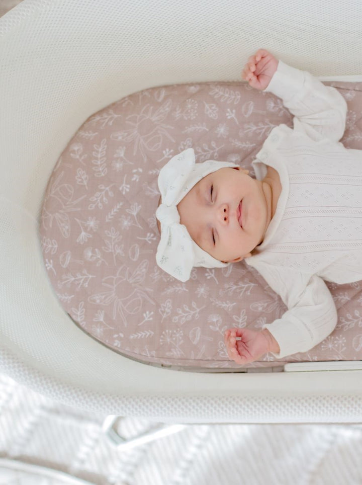 Bambella Waterproof Moses Bassinet Sheet | Bee Kind
