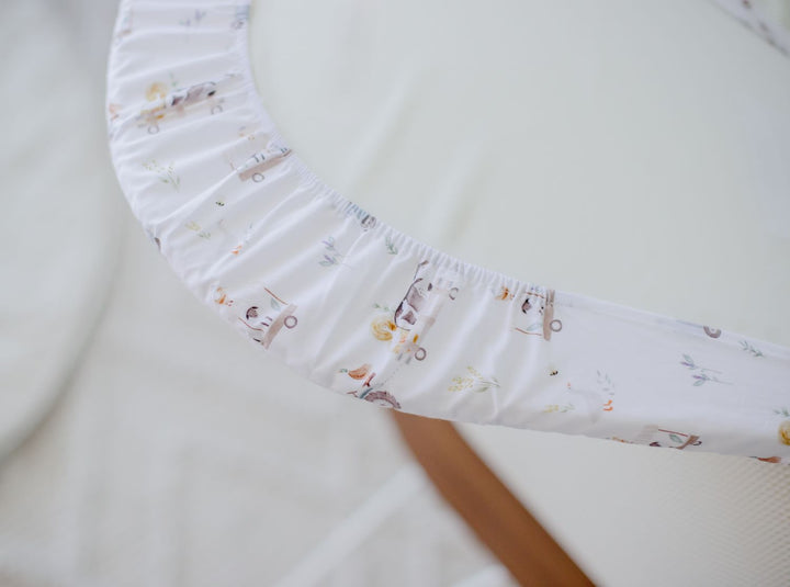 Bambella Waterproof Moses Bassinet Sheet | Oakwood Farm