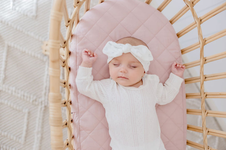 Bambella Waterproof Moses Bassinet Sheet | Lullaby Pink