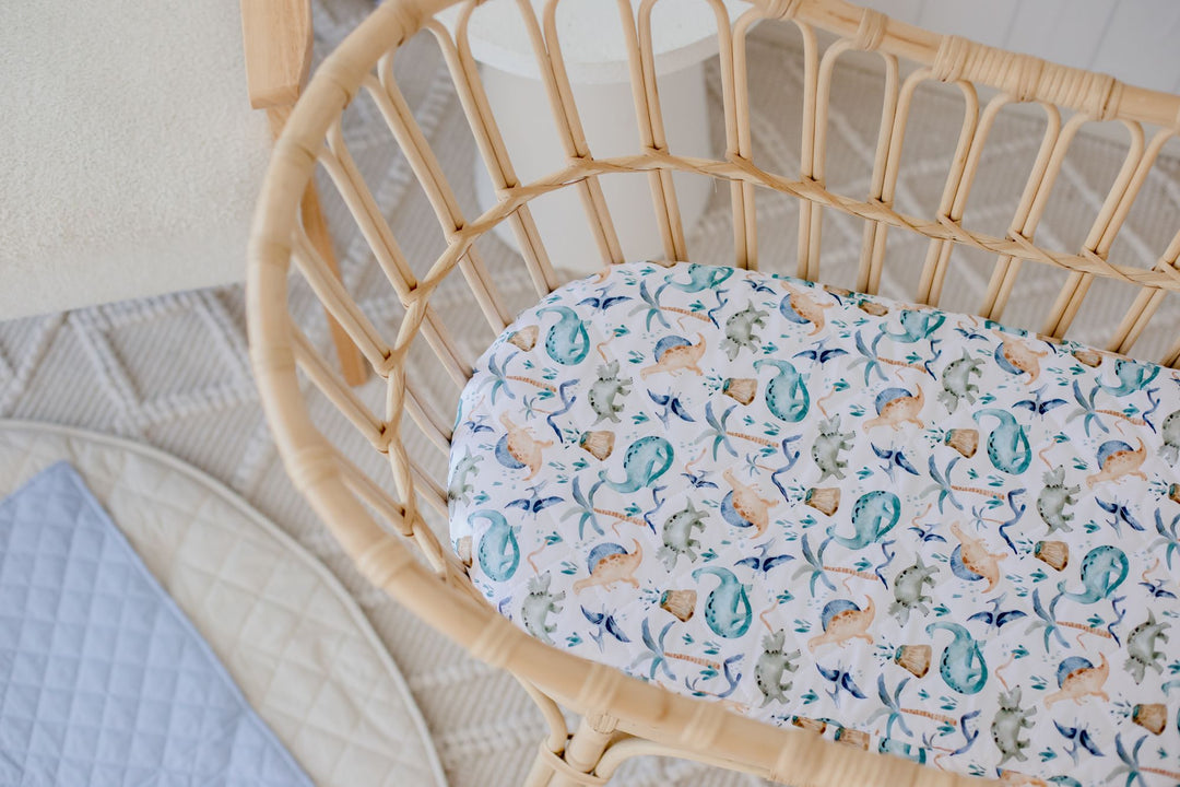 Bambella Waterproof Moses Bassinet Sheet | Wild Dinosaurs