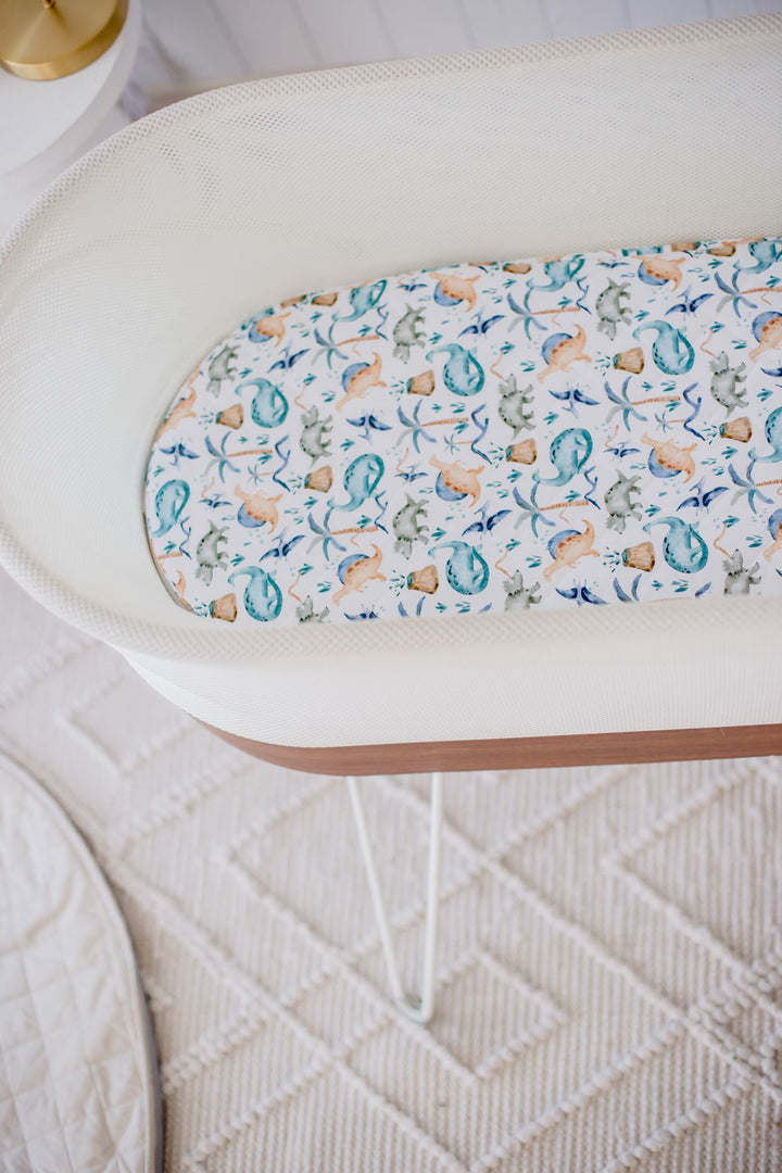 Bambella Waterproof Moses Bassinet Sheet | Wild Dinosaurs