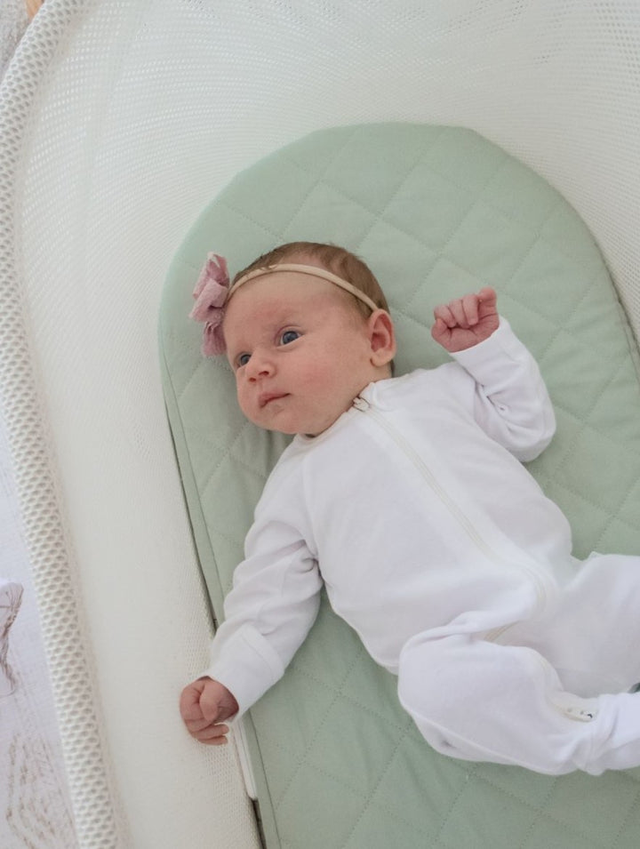 Bambella Waterproof Moses Bassinet Sheet |  Fern