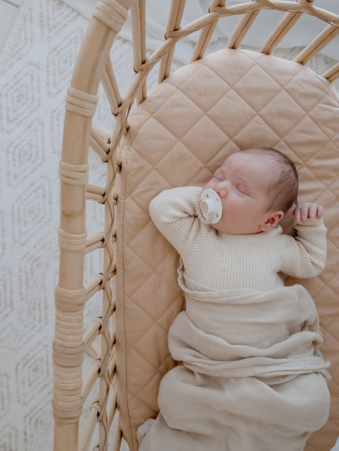 Bambella Waterproof Moses Bassinet Sheet |  Nude