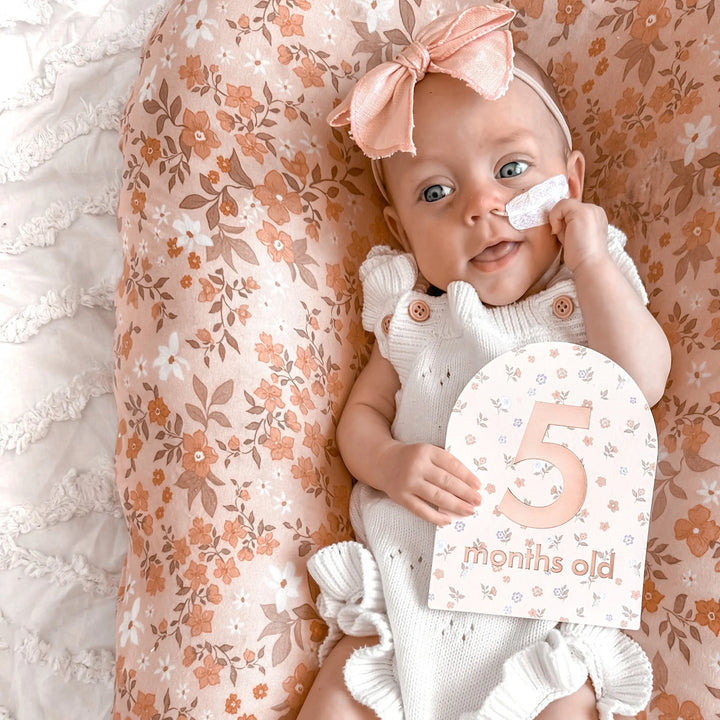 Fox & Fallow’s Baby Milestone Cards  - Broderie