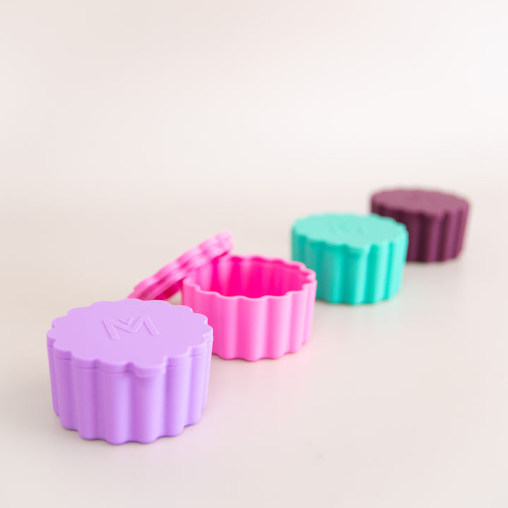 Montiico Silicone Scallop Snack Tub  - Assorted