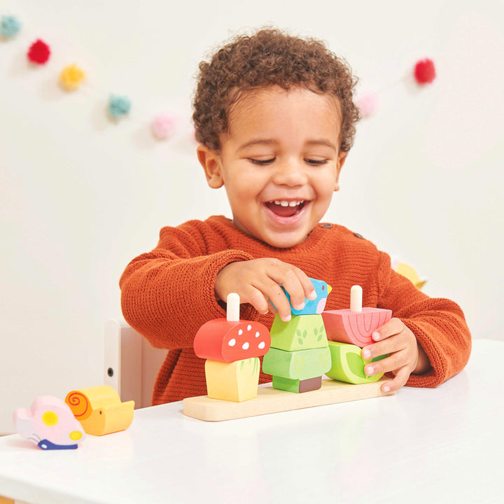 Le Toy Van Stacking Woodland Garden