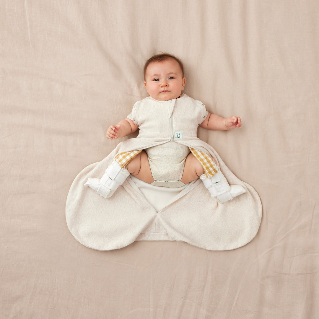 ergoPouch Hip Harness Cocoon Swaddle Bag 1.0 TOG Oatmeal Marle