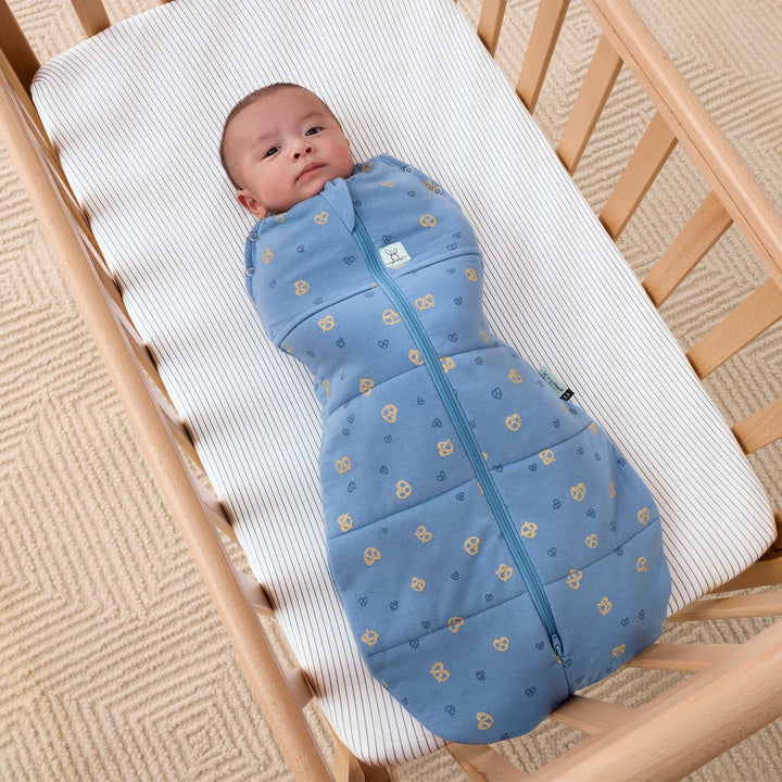 ergoPouch Cocoon Zip Swaddle Bag 2.5 TOG - Petite Pretzel