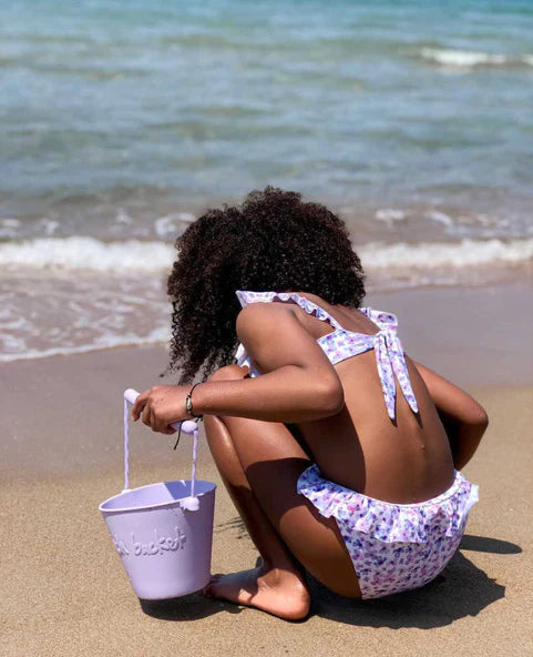 Scrunch Beach Bundle with Bucket, Spade, Rake & Moulds - Lavender