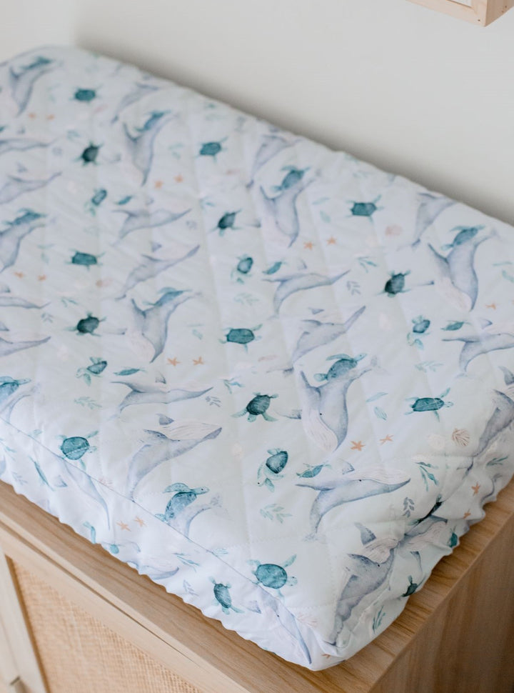 Bambella Waterproof Bassinet Sheet | Turtle Bay