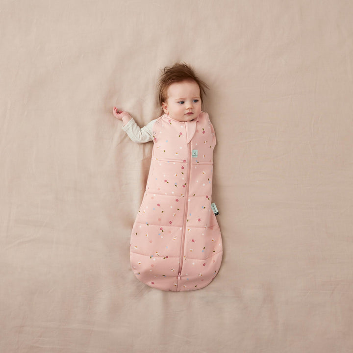 ergoPouch Cocoon Zip Swaddle Bag 3.5 TOG - Daisies