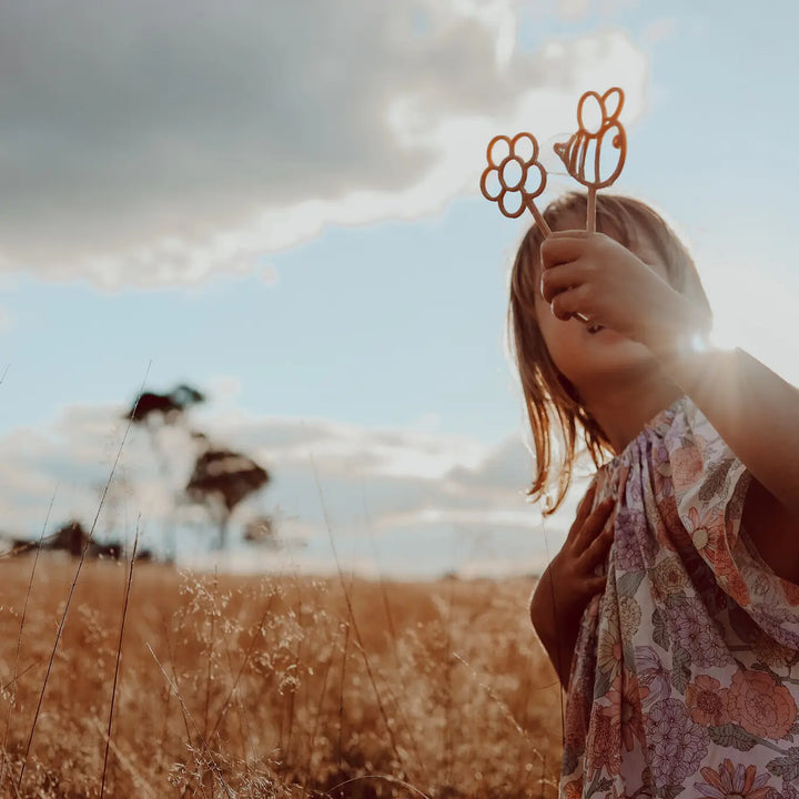 Flower & Bee Eco Bubble Wands