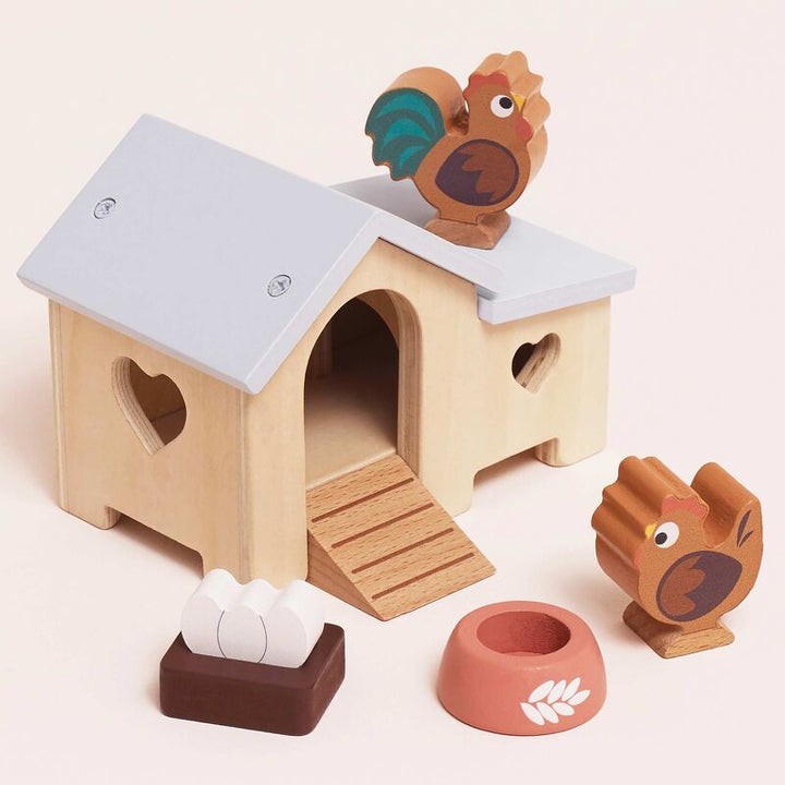 Le Toy Van Wooden Chicken Coop