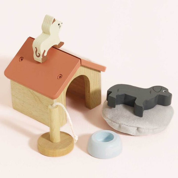 Le Toy Van Wooden Pet Set