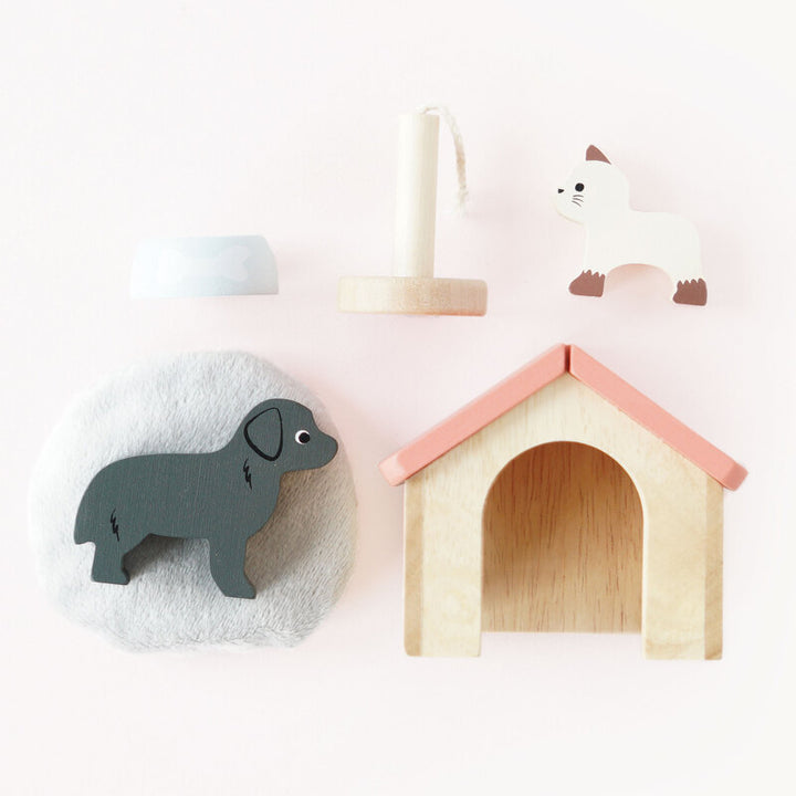 Le Toy Van Wooden Pet Set