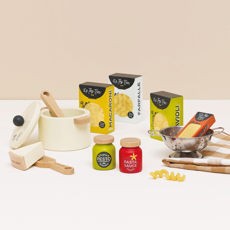 Le Toy Van Wooden Toy Organic Pasta Set