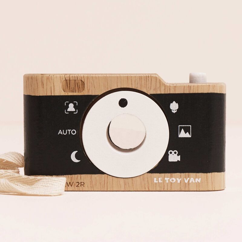Le Toy Van Wooden Vintage Camera