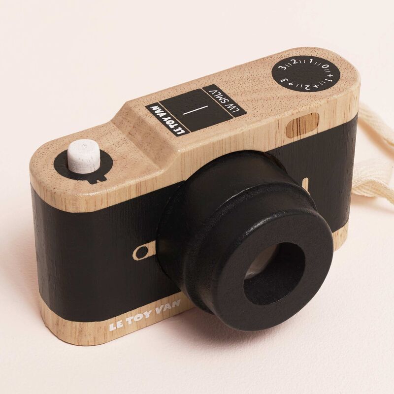Le Toy Van Wooden Vintage Camera