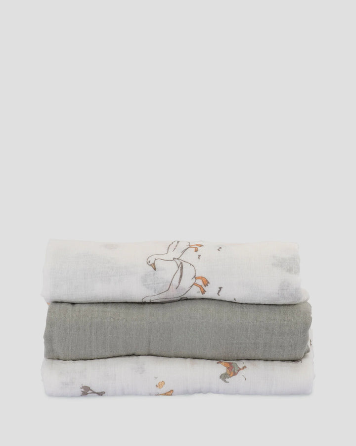 Little Linen Baby Muslin Wraps 3PK - Farmyard Lamb