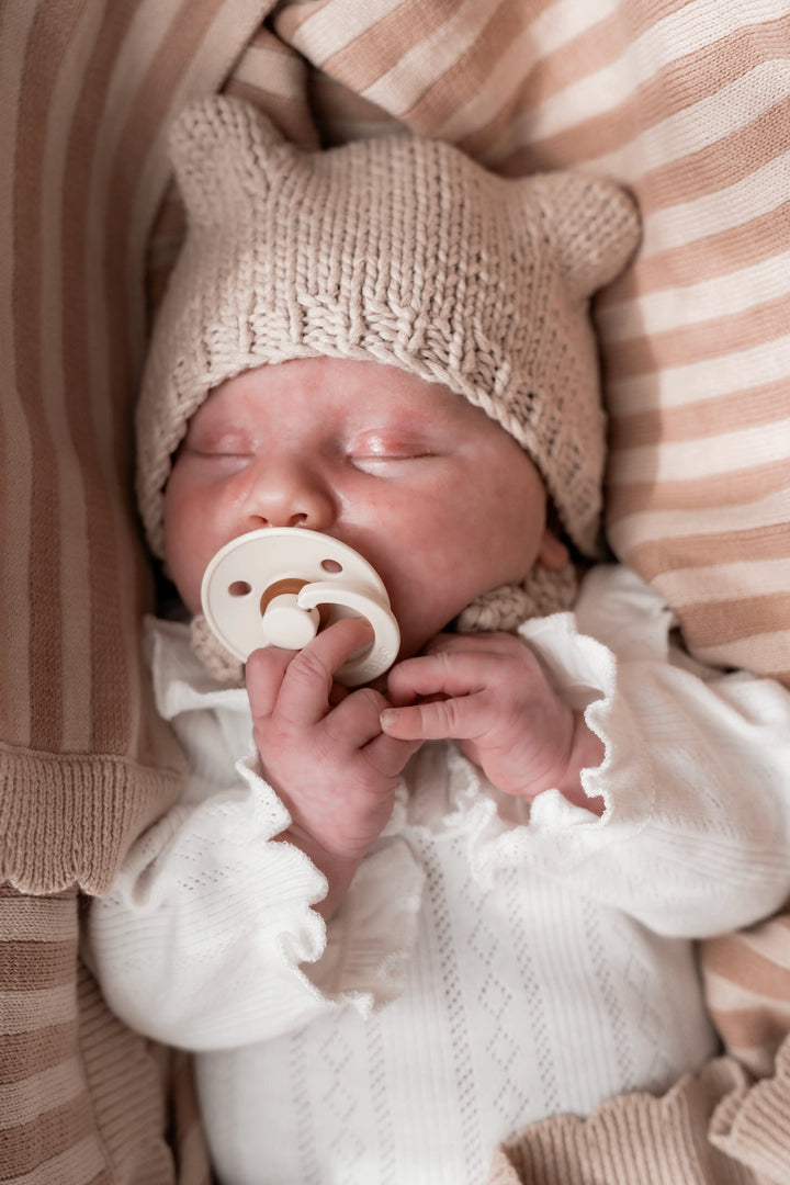 Pop Ya Tot Beary Knit Bonnet - Biscuit