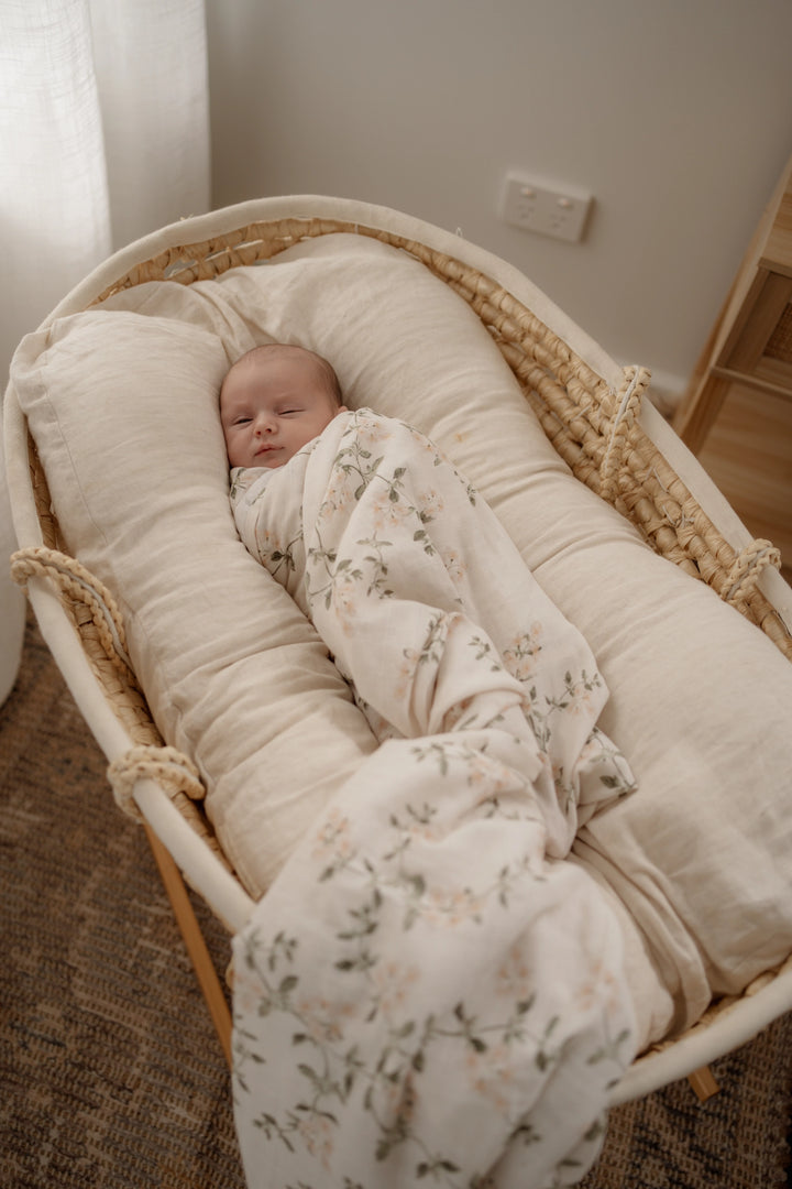 Pop Ya Tot Organic Muslin Swaddle - Fleur Blanche