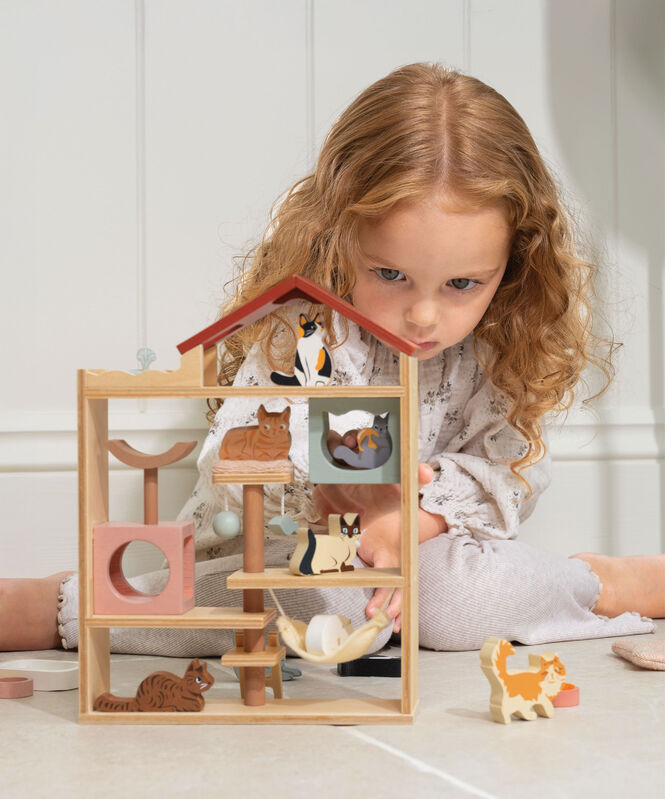 Purrfect Stay Cat Hotel Wooden Play Set