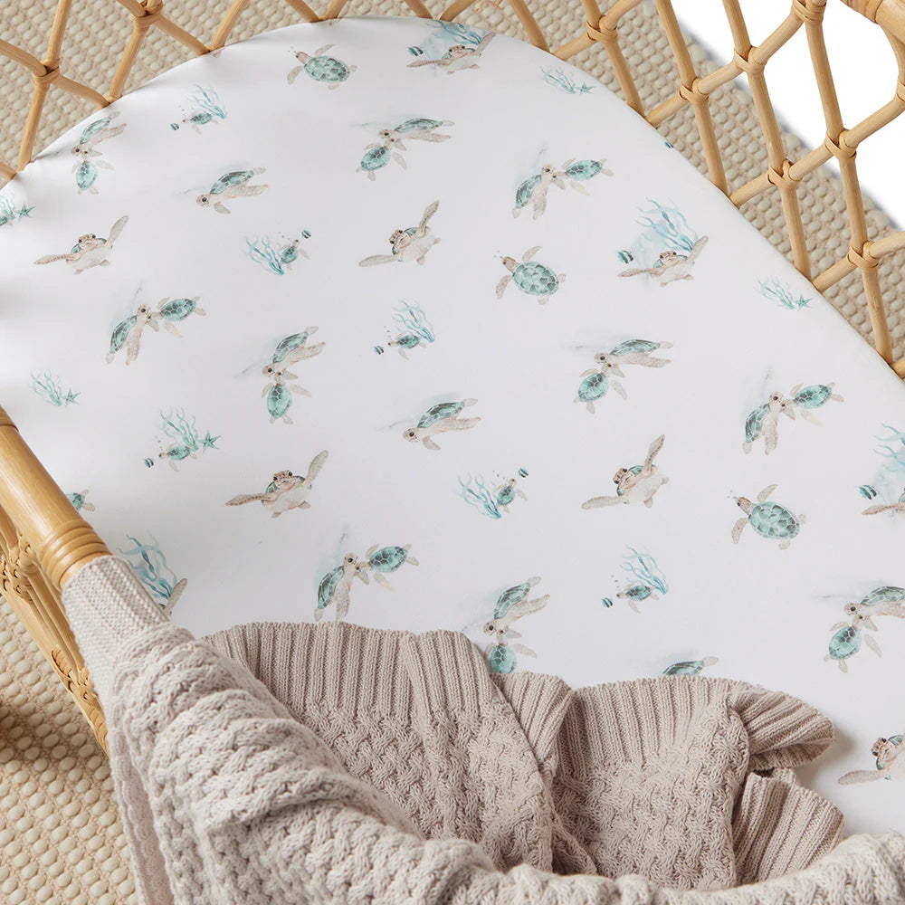 Snuggle Hunny Bassinet Sheet & Change Pad Cover - Turtle