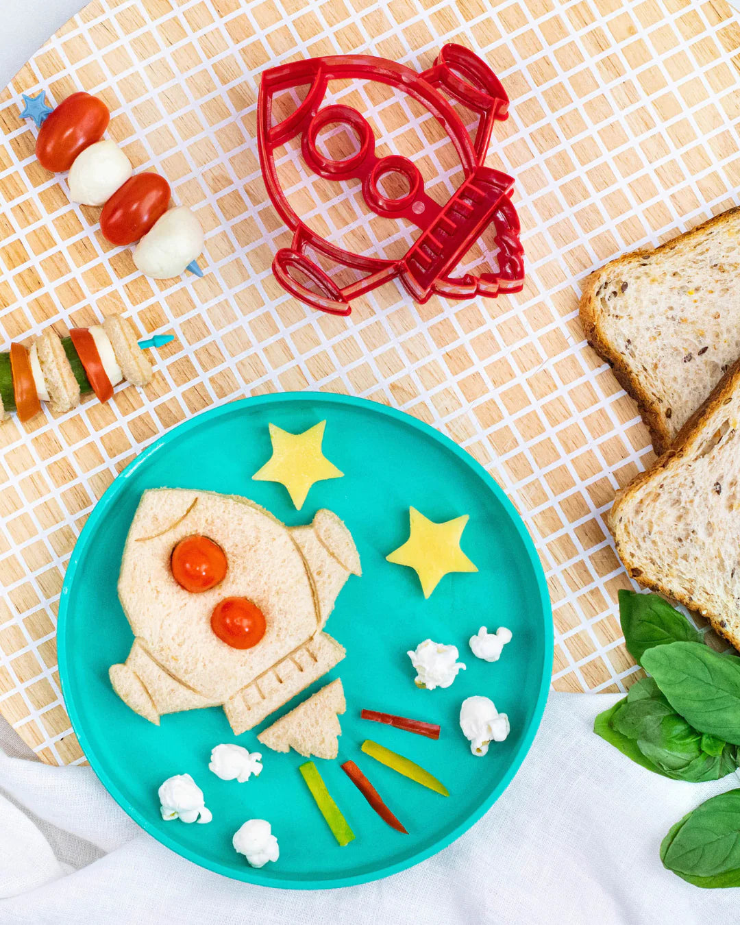 Lunch Punch Sandwich Cutter Set - Space