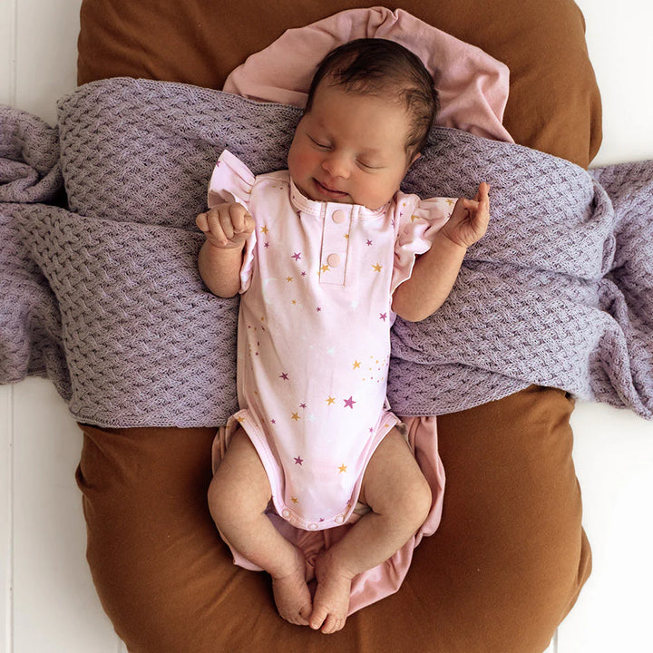 Snuggle Hunny Organic Short Sleeve Frill Bodysuit - Twinkle
