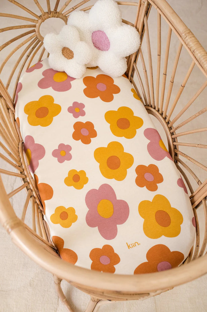 Kiin Organic Bamboo Cotton Change Pad & Bassinet Sheet - Bloom