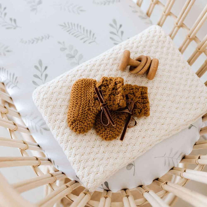 Snuggle Hunny Bassinet Sheet & Change Pad Cover - Wild Fern