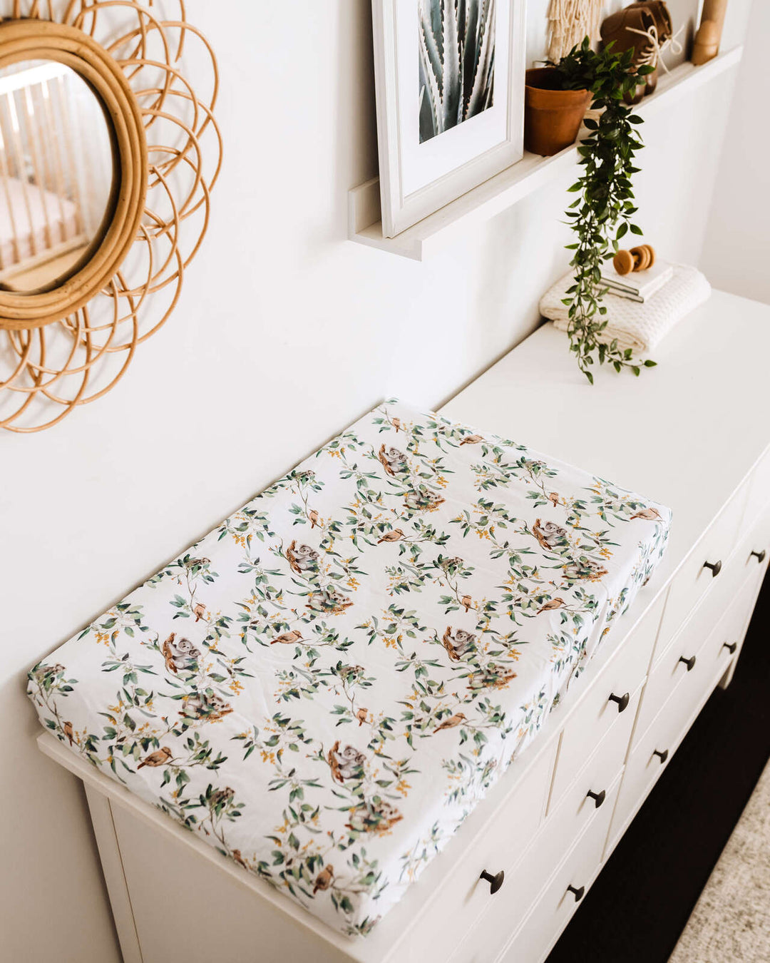 Snuggle Hunny Bassinet Sheet & Change Pad Cover - Eucalypt