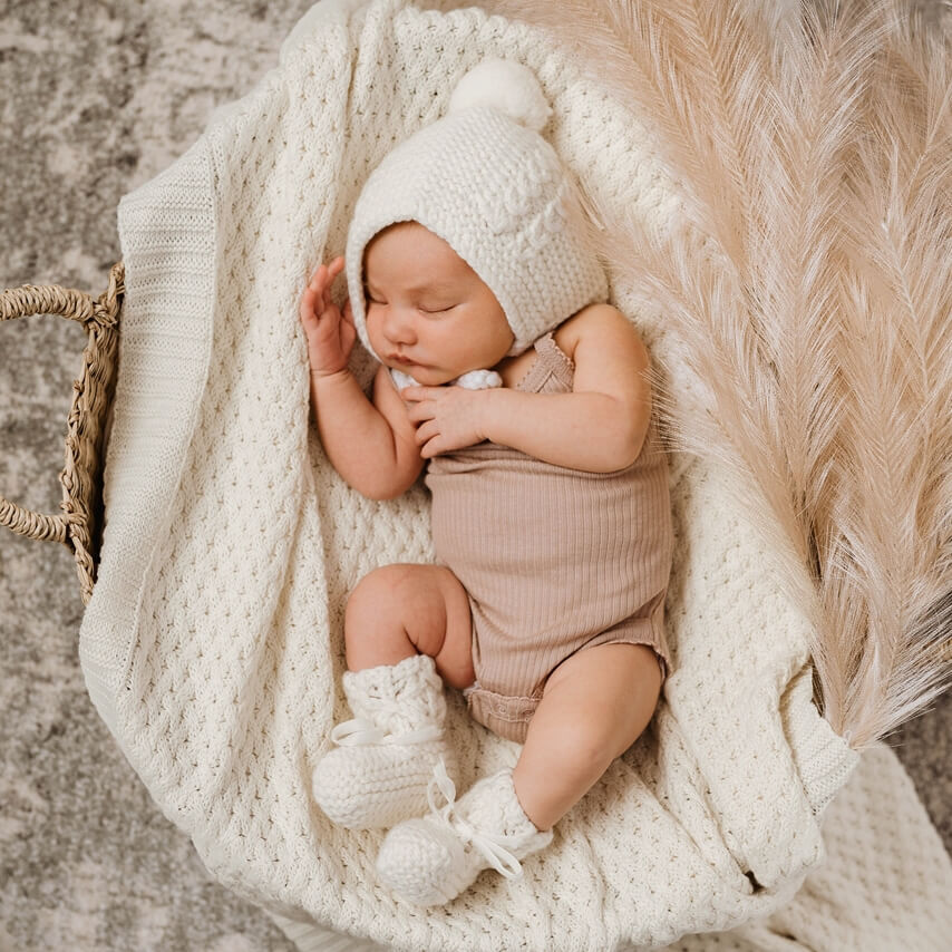 Snuggle Hunny Merino Wool Bonnet & Booties Set - Ivory