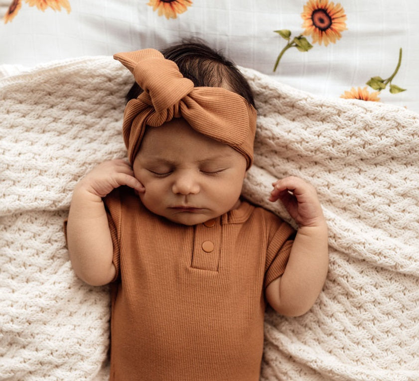 Snuggle Hunny Organic Ribbed Topknot Headband - Chestnut