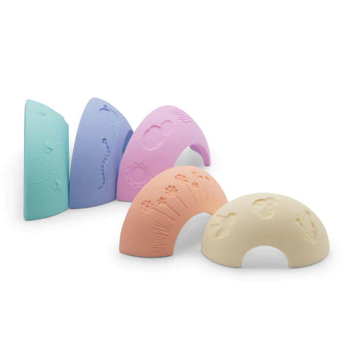 Jellystone Over the Rainbow Stacking Arches - Rainbow Pastel
