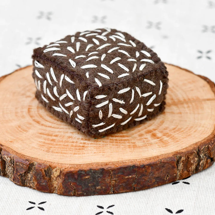 Lamington Felt Play Food