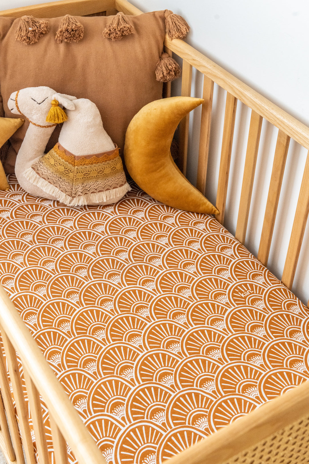 Kiin Organic Bamboo Cotton Cot Sheet - Banksia Caramel