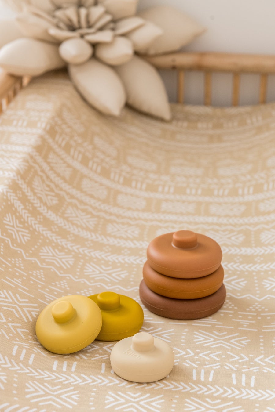 Kiin Silicone Round Stacking Tower Toy