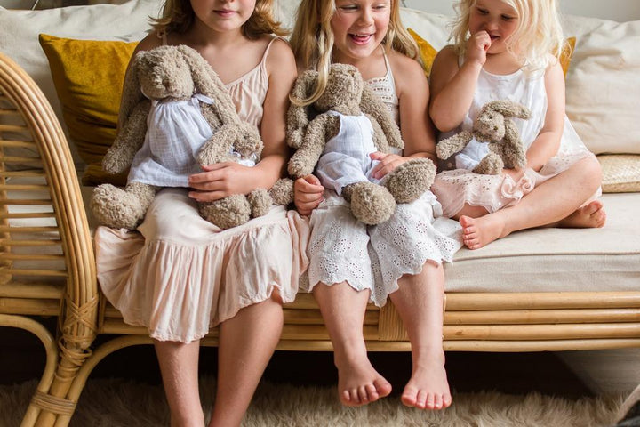 Nana Huchy Mrs Honey Bunny